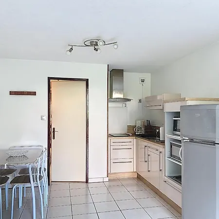 Confort A 2 Pas De La Avec Piscine Et Parking Prive A - Fr-1-715-45 Apartment Palavas-les-Flots