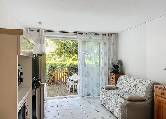 Confort A 2 Pas De La Avec Piscine Et Parking Prive A - Fr-1-715-45 *